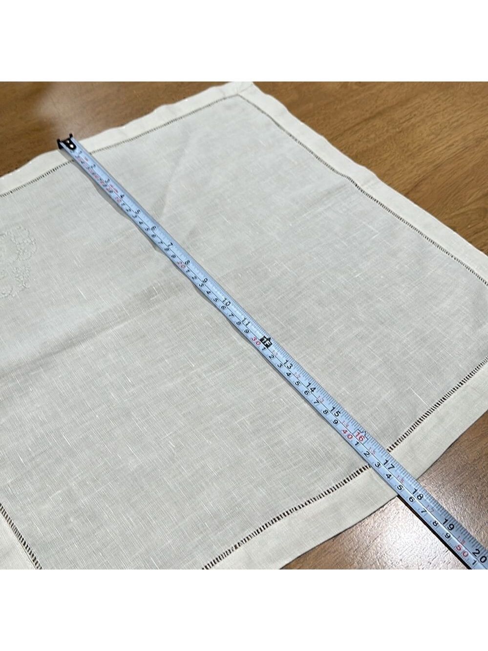 SET OF FOUR, 2 NAPKINS 2 PLACEMATS. - Picture 6 of 10